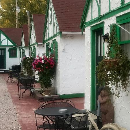 Chalet Motel Custer Bagian luar foto