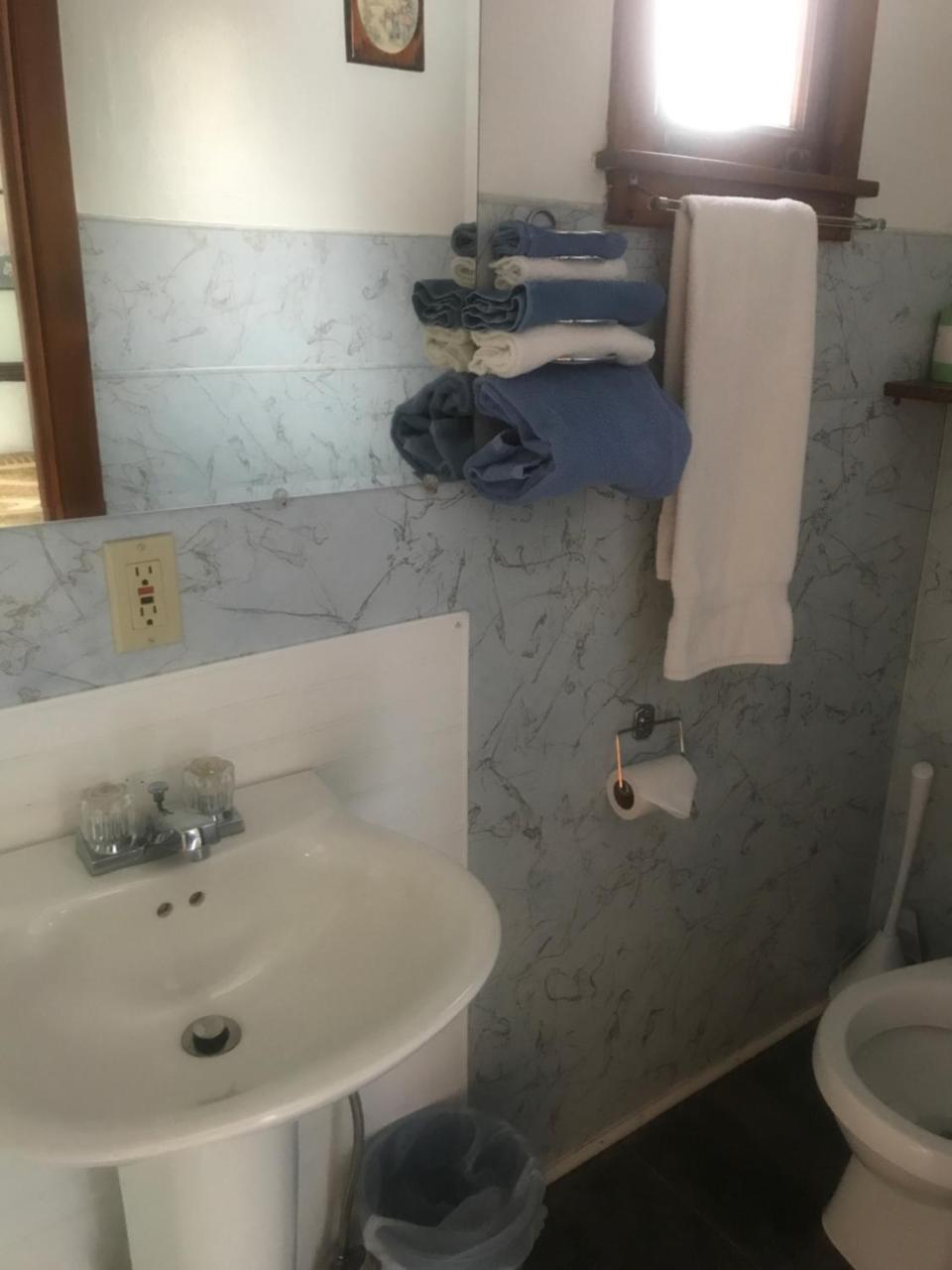 Chalet Motel Custer Bagian luar foto